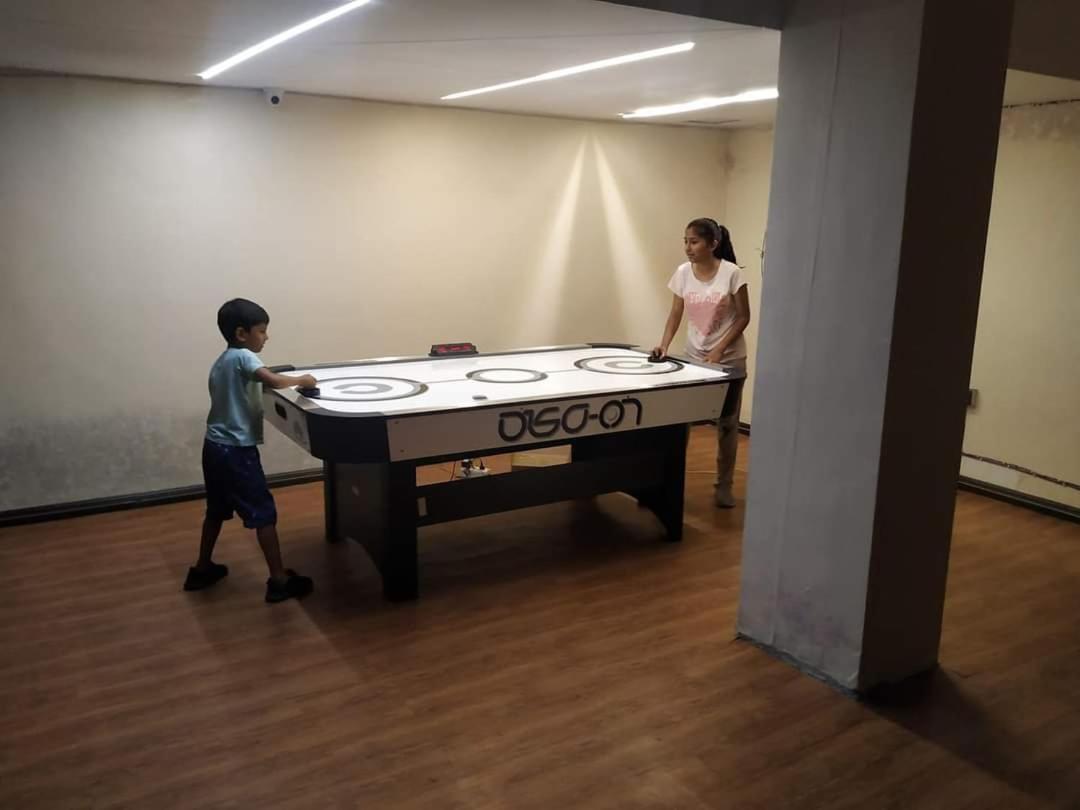 Stay10 Luxury Service Apartment Indore Exteriör bild